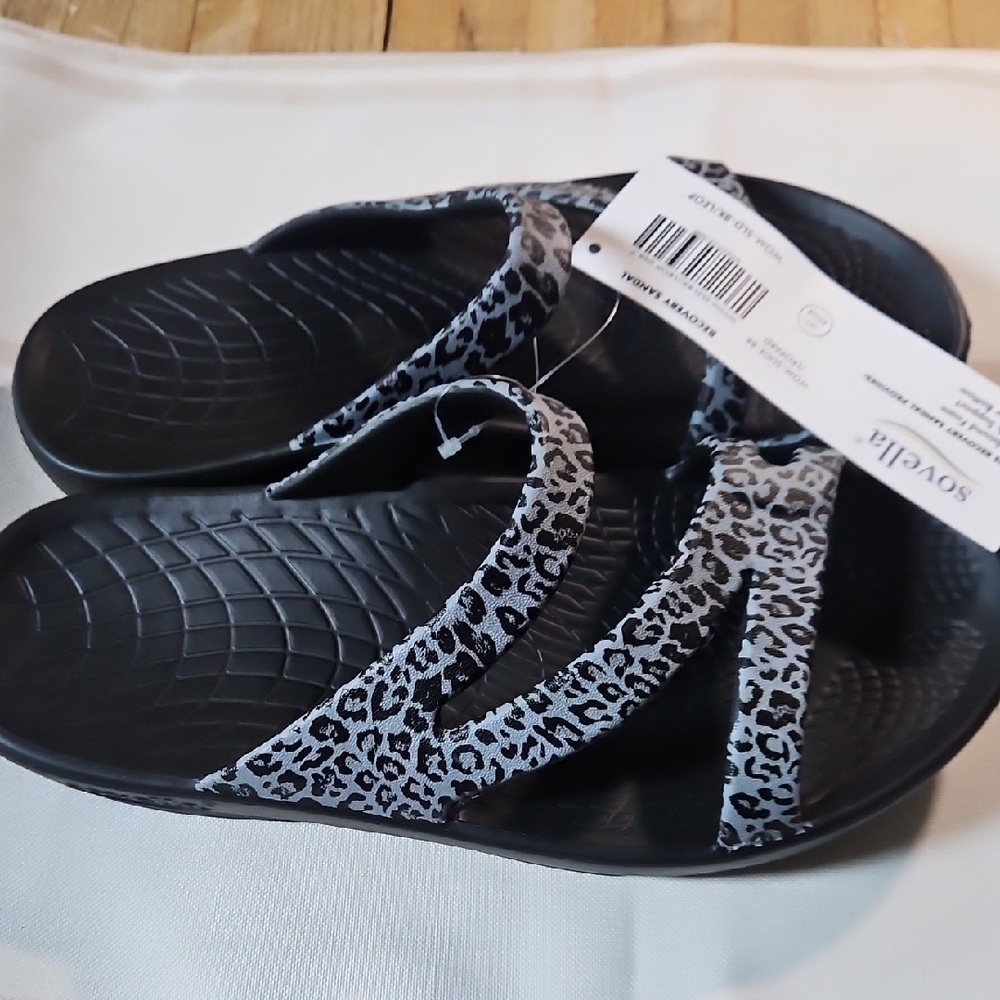 Leopard Print Slide Sandals for problem Feet - Picture 3 of 8